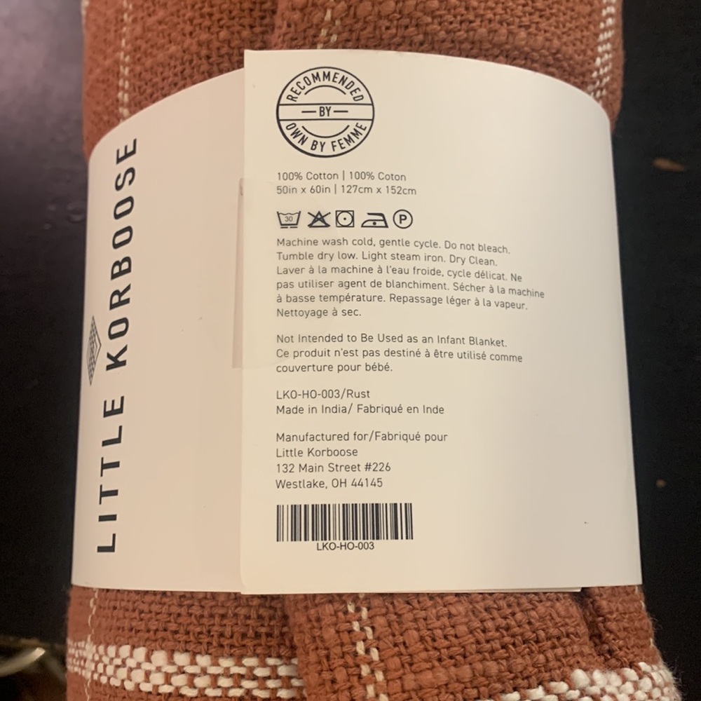 Rust color throw blanket - Picture 3 of 3